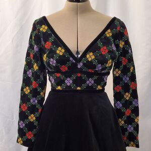 Lillie Rubin Women's Evening Gown Size 4 Black Velvet Embroidered Vintage 1970s